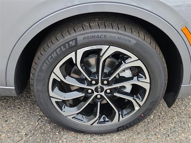 new 2025 Lincoln Nautilus car, priced at $67,011