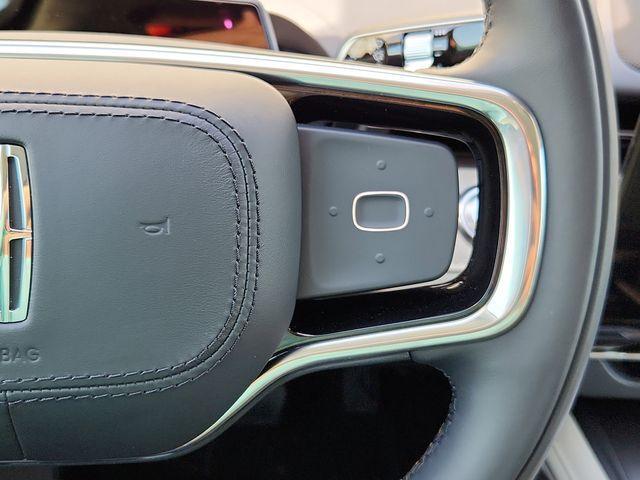 new 2025 Lincoln Nautilus car, priced at $52,586