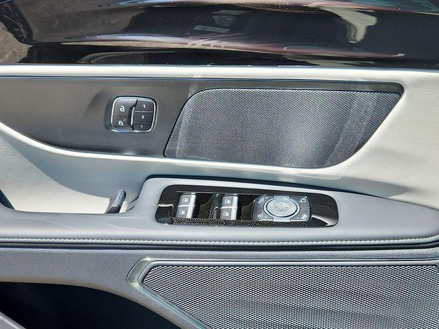 new 2025 Lincoln Nautilus car, priced at $52,586