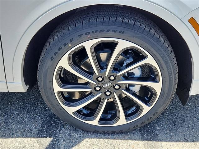 new 2024 Lincoln Nautilus car, priced at $71,922