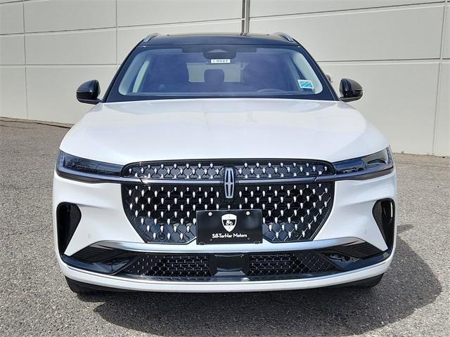 new 2025 Lincoln Nautilus car, priced at $62,556