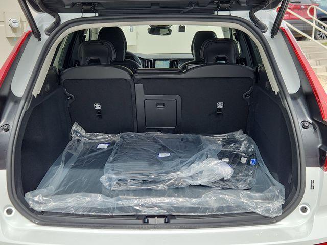 new 2025 Volvo XC60 car, priced at $49,515