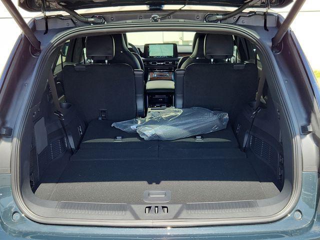 new 2025 Lincoln Aviator car, priced at $85,570