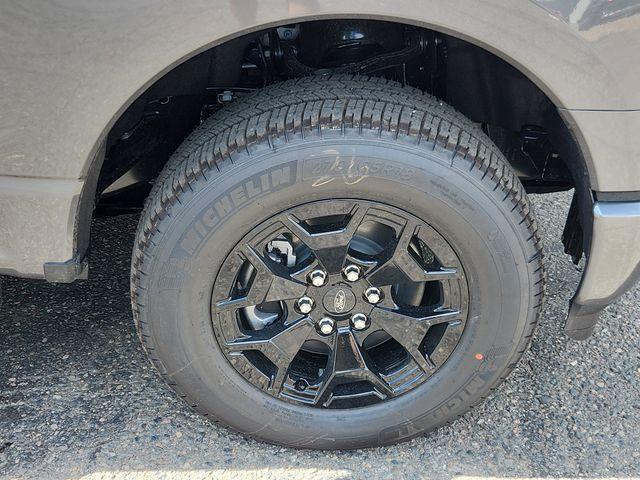 new 2025 Ford F-150 Lightning car, priced at $55,289