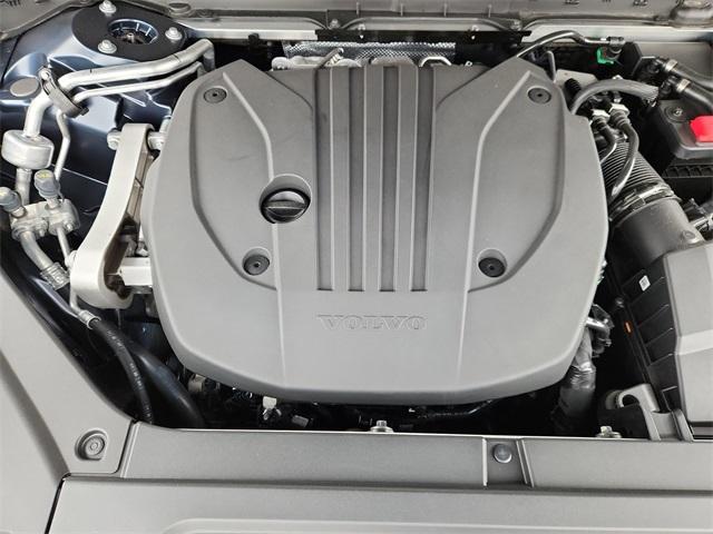 new 2025 Volvo XC90 car, priced at $66,295