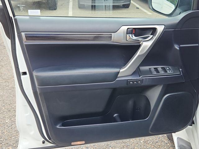 used 2023 Lexus GX 460 car, priced at $61,590