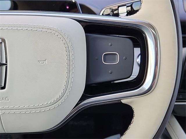 new 2025 Lincoln Nautilus car, priced at $76,645
