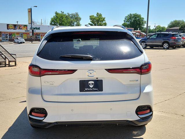 new 2025 Mazda CX-70 PHEV car, priced at $57,765
