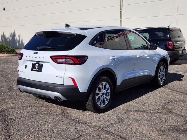 new 2025 Ford Escape car, priced at $27,816