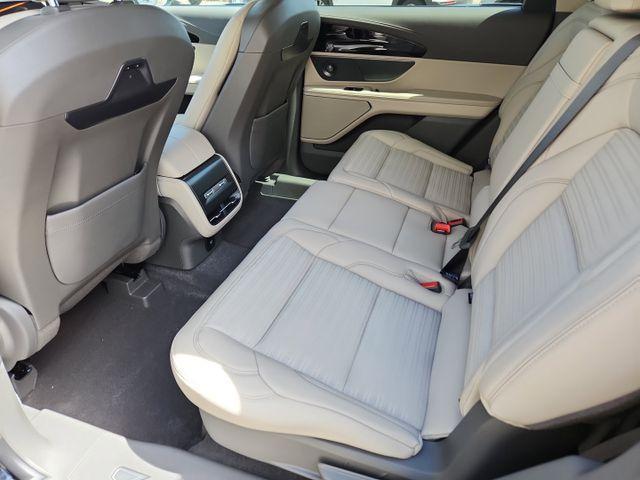 new 2025 Lincoln Nautilus car, priced at $57,238