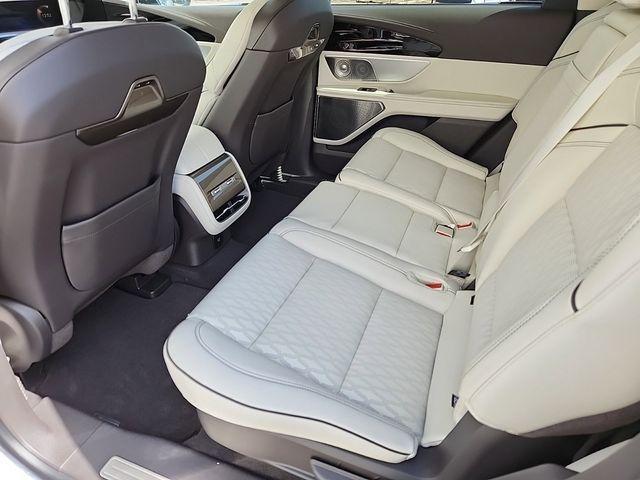 new 2025 Lincoln Nautilus car, priced at $69,482
