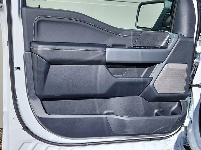new 2025 Ford F-150 car, priced at $61,707