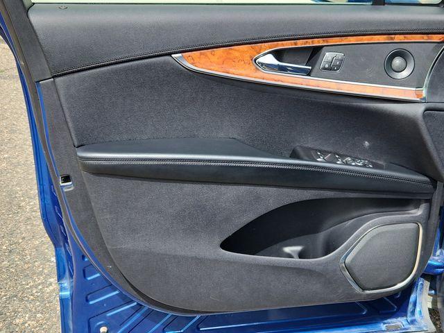 used 2020 Lincoln Nautilus car, priced at $28,560