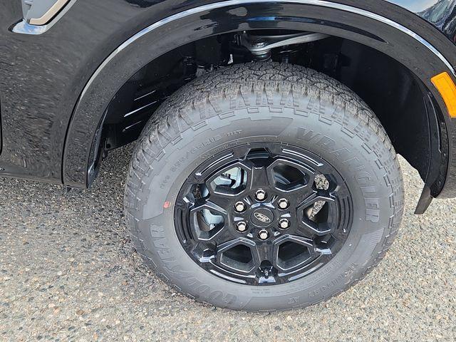 new 2025 Ford Ranger car, priced at $52,875