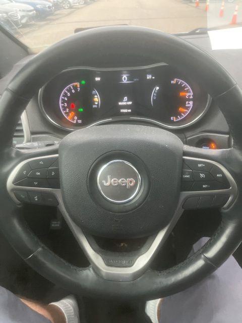used 2018 Jeep Grand Cherokee car, priced at $18,560