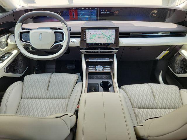 new 2025 Lincoln Nautilus car, priced at $83,390