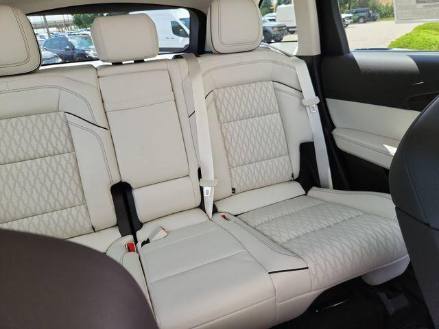 new 2025 Lincoln Nautilus car, priced at $83,390