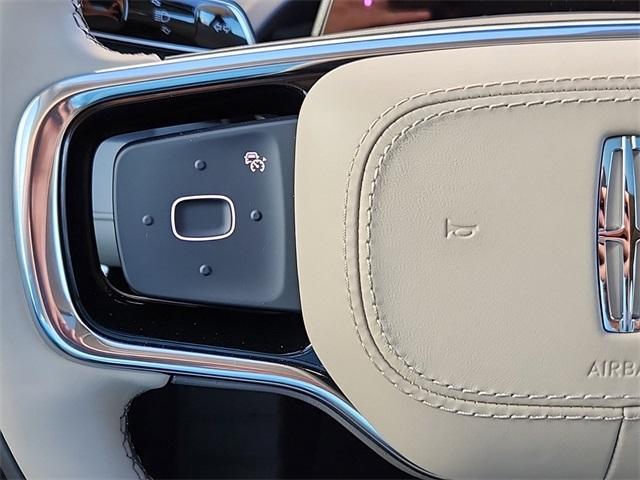 new 2025 Lincoln Nautilus car, priced at $58,184