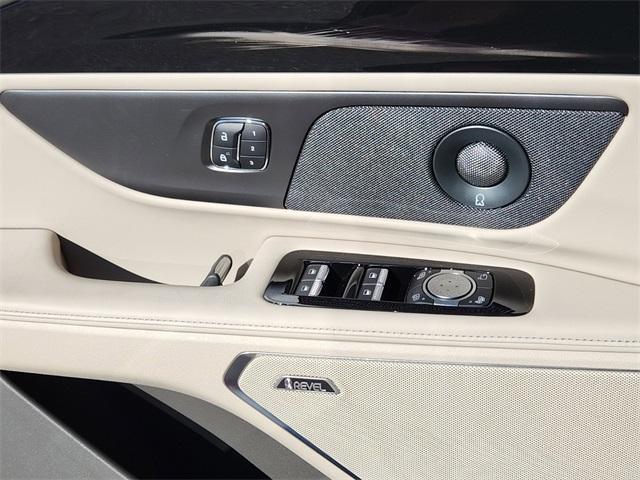 new 2025 Lincoln Nautilus car, priced at $58,184