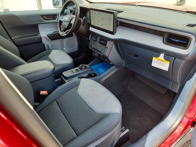 new 2025 Ford Maverick car, priced at $33,980