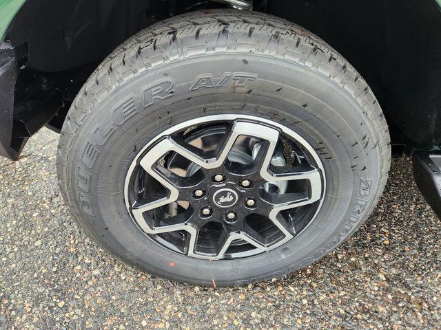 new 2025 Ford Bronco car, priced at $48,525