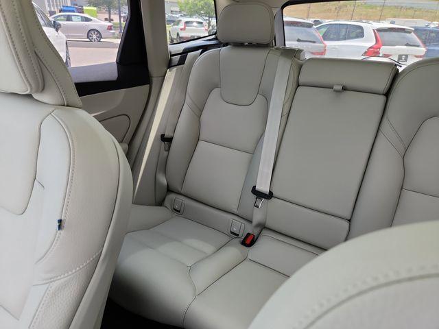 new 2025 Volvo XC60 car, priced at $54,750