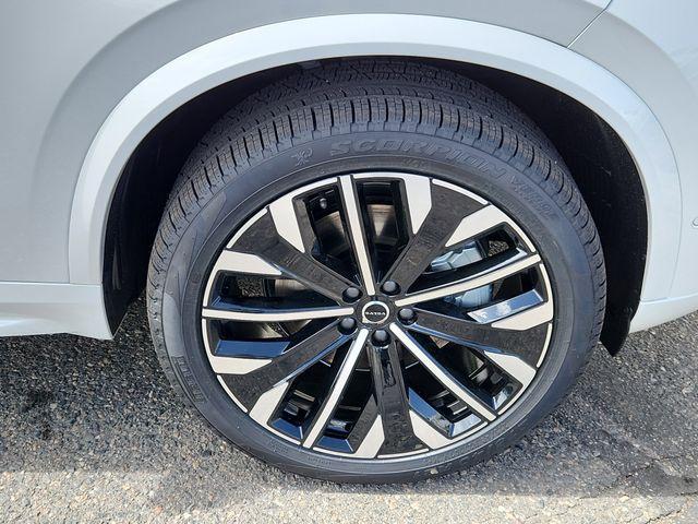 new 2025 Volvo XC90 car, priced at $76,345