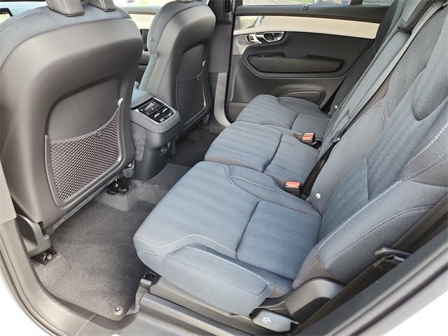 new 2025 Volvo XC90 car, priced at $77,345