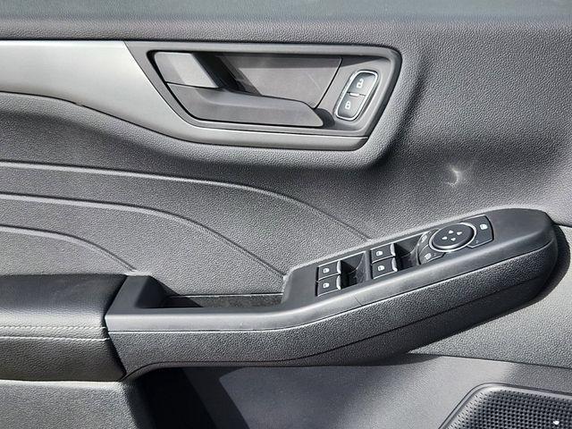 new 2025 Ford Escape car, priced at $30,359