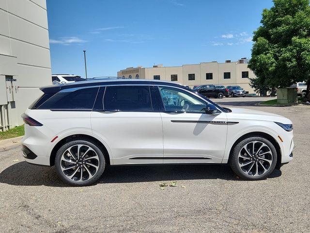 new 2025 Lincoln Nautilus car, priced at $79,475