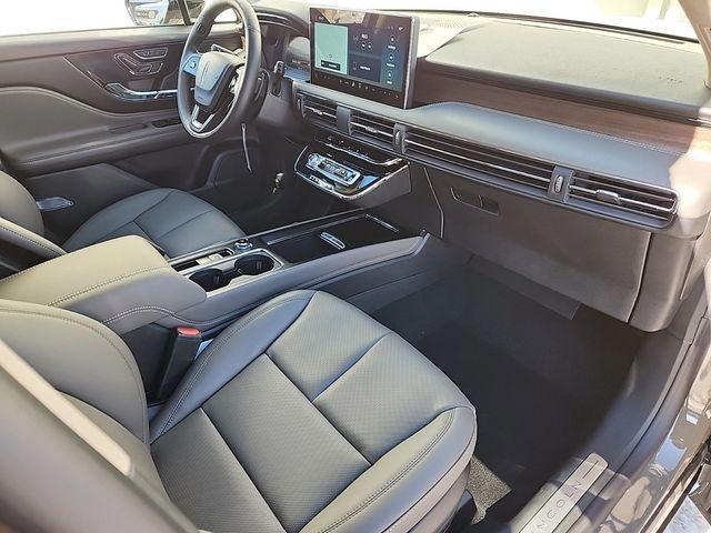 new 2025 Lincoln Corsair car, priced at $52,827