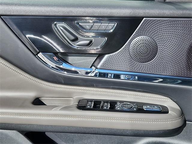new 2025 Lincoln Corsair car, priced at $53,818