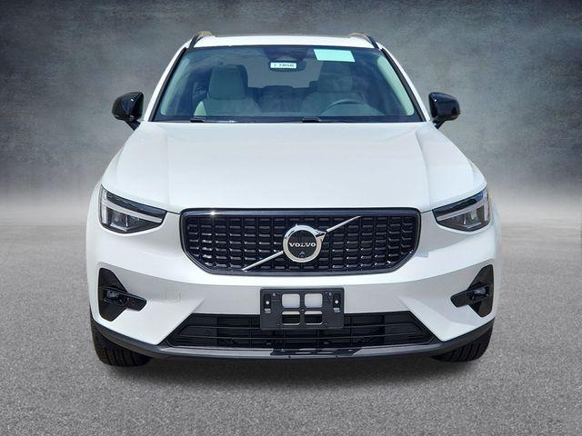 new 2026 Volvo XC40 car