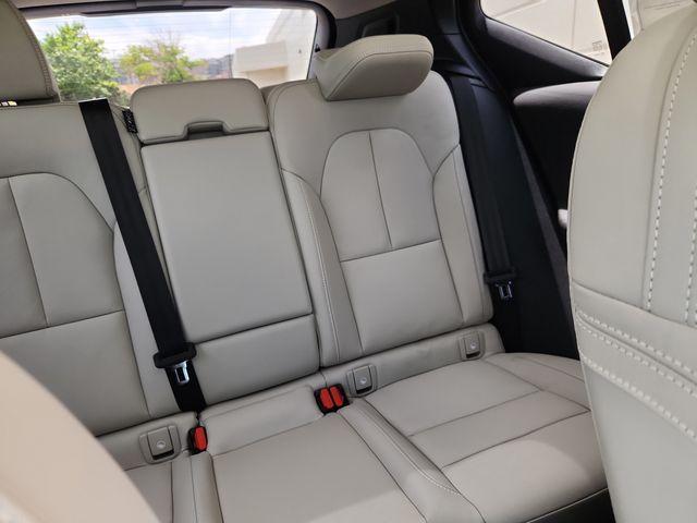 new 2026 Volvo XC40 car