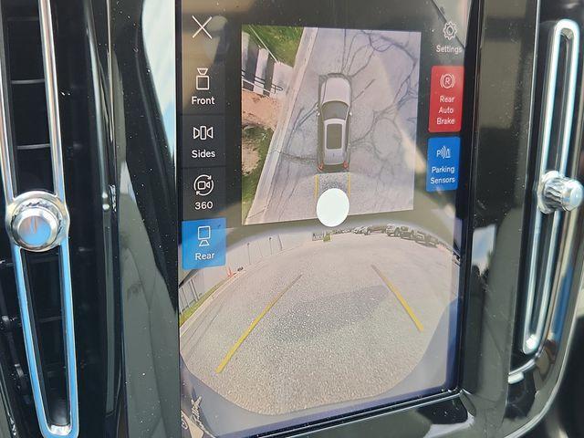 new 2026 Volvo XC40 car