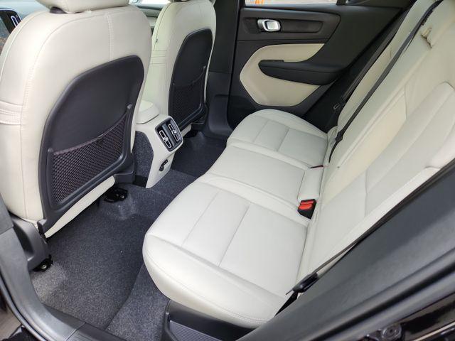 new 2025 Volvo XC40 car, priced at $48,335