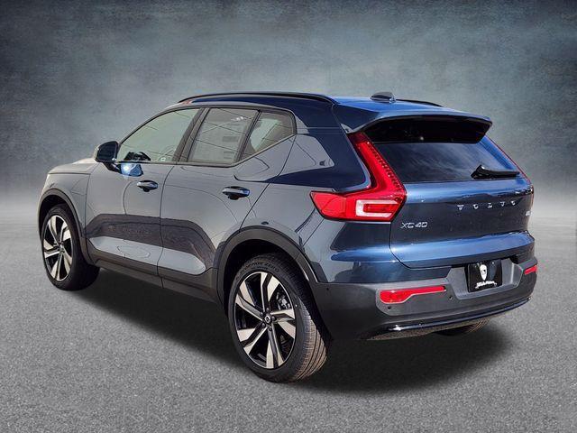 new 2026 Volvo XC40 car