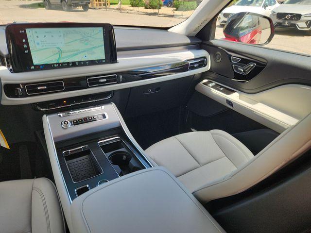 new 2025 Lincoln Aviator car, priced at $69,601