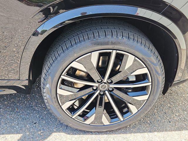 new 2025 Volvo XC90 Plug-In Hybrid car, priced at $77,805