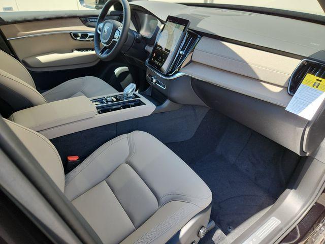 new 2025 Volvo XC90 Plug-In Hybrid car, priced at $77,805