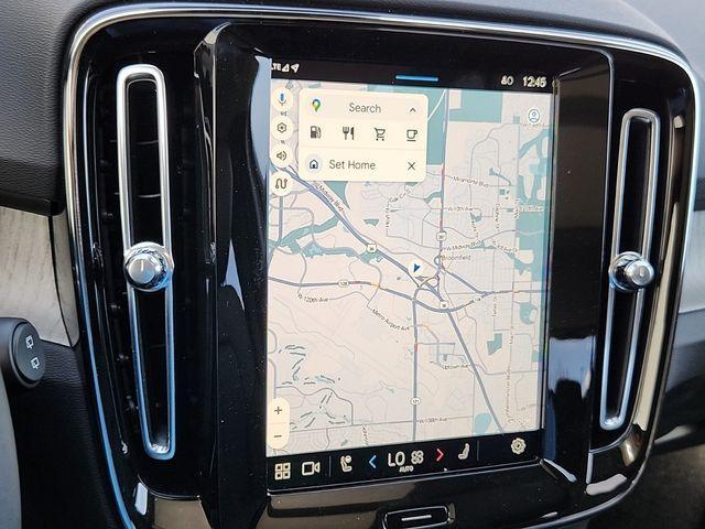 new 2025 Volvo XC40 car, priced at $46,035