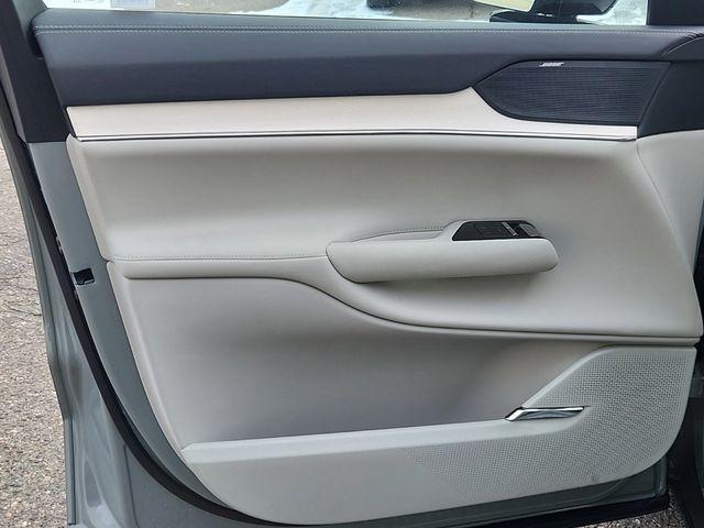 new 2025 Volvo EX90 car, priced at $80,640