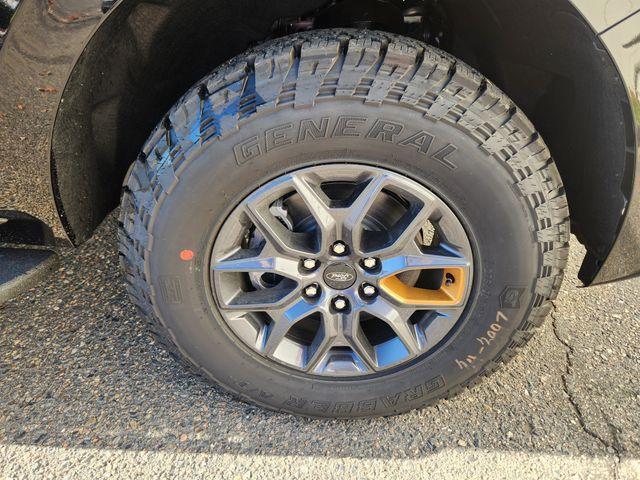 new 2025 Ford Expedition car, priced at $84,440