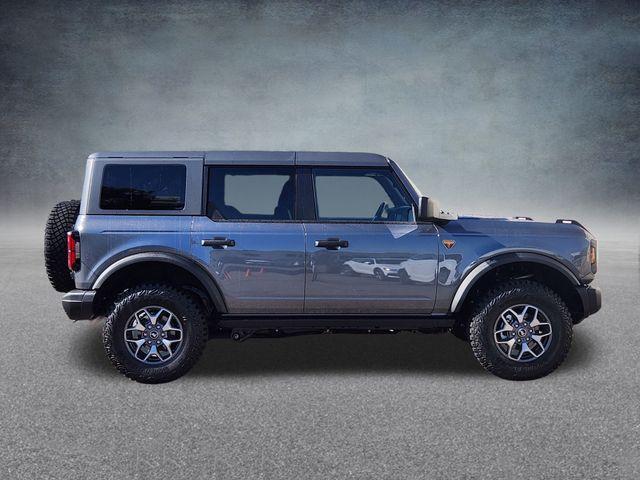 new 2025 Ford Bronco car, priced at $51,810