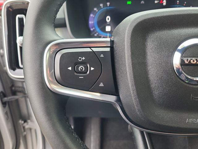 used 2025 Volvo XC40 car, priced at $34,450