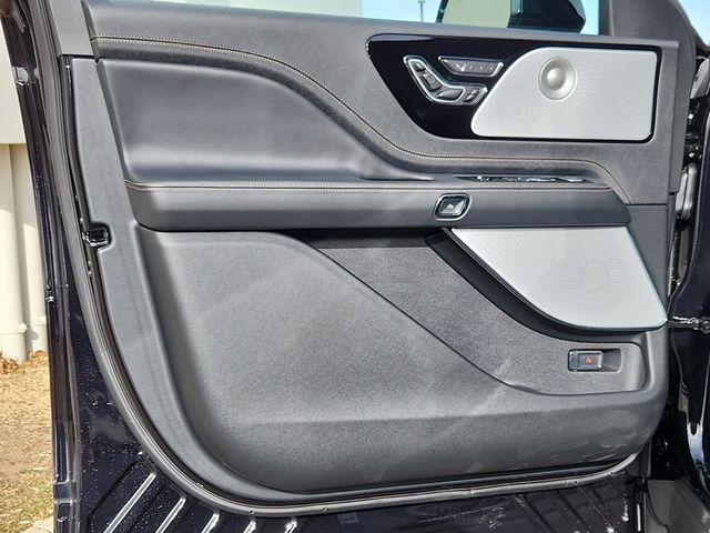 new 2025 Lincoln Aviator car, priced at $86,320