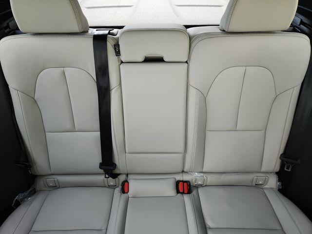 new 2026 Volvo XC40 car