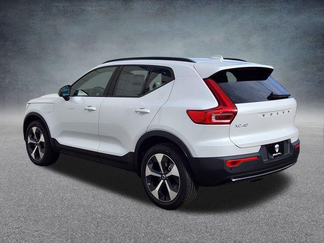 new 2026 Volvo XC40 car