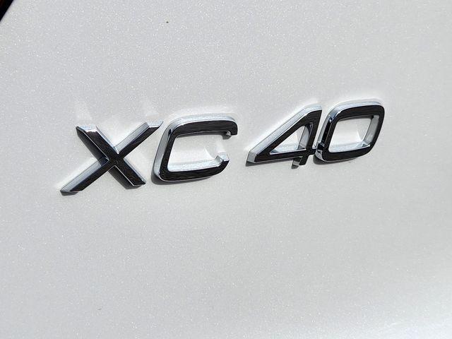 new 2026 Volvo XC40 car