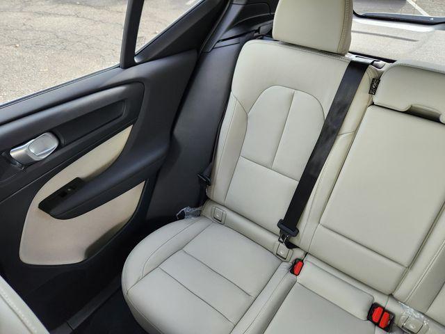 new 2026 Volvo XC40 car